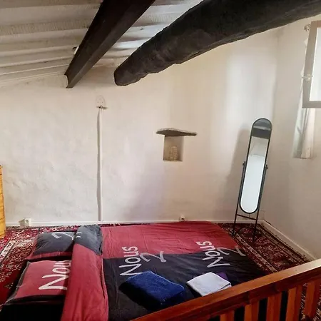 Petite Maison De Village Calme Casa de Férias Rodes